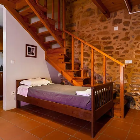 Matias Nature - Raizes Da Vinha - Boutique Mountain In Serra Da Estrela, Seia *