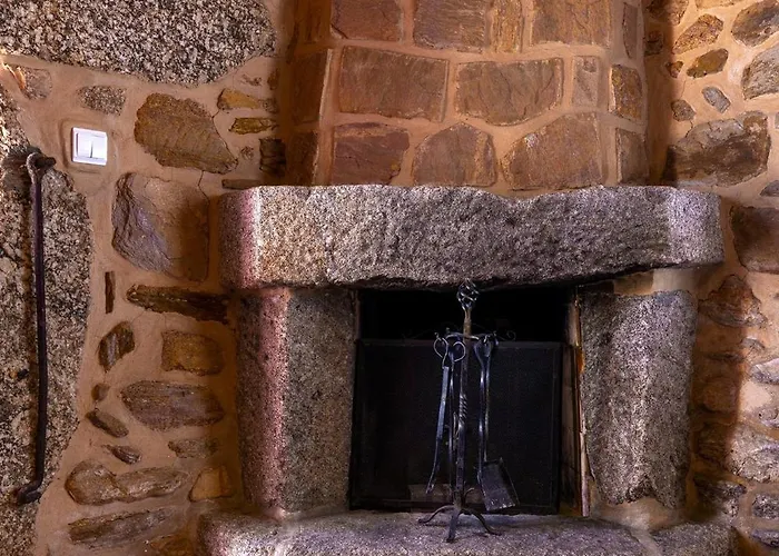 Фермерский дом Matias Nature - Raizes Da Vinha - Boutique Mountain In Serra Da Estrela, Seia *